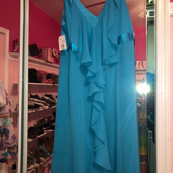 Blue prom dress - Picture 5 of 6